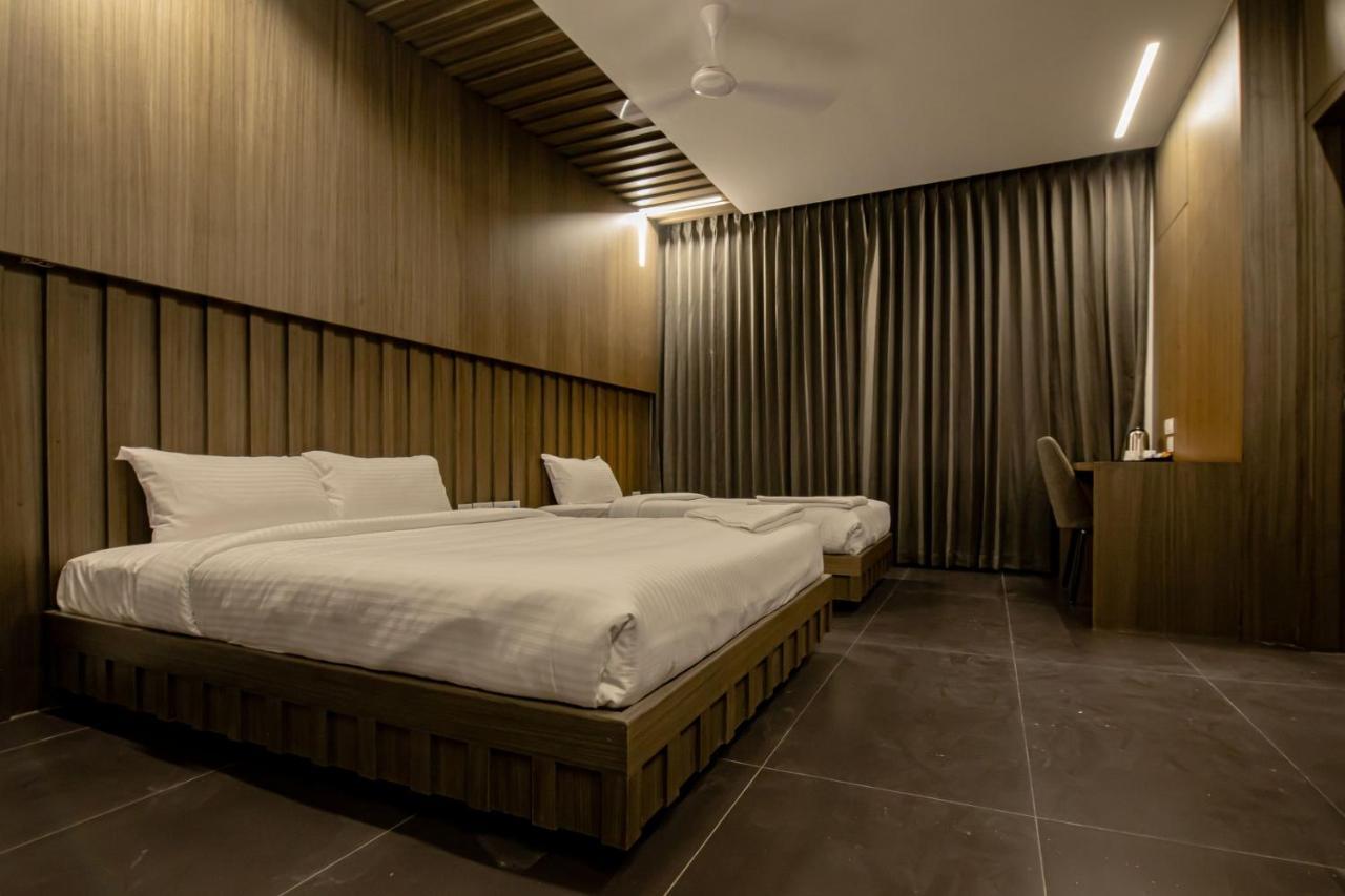 Hotel Rathna Residency - Near Us Consulate à Chennai Extérieur photo