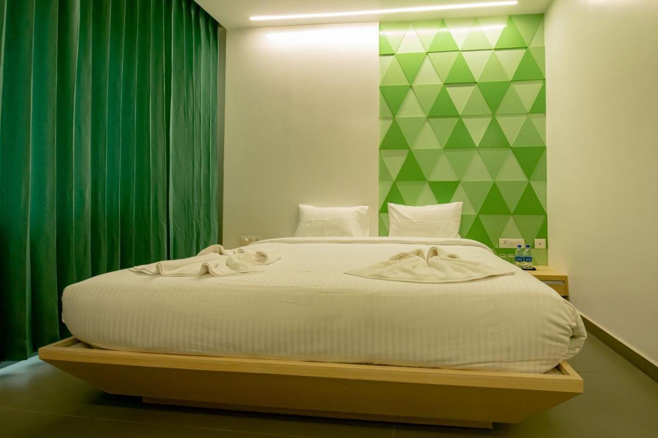 Hotel Rathna Residency - Near Us Consulate à Chennai Extérieur photo