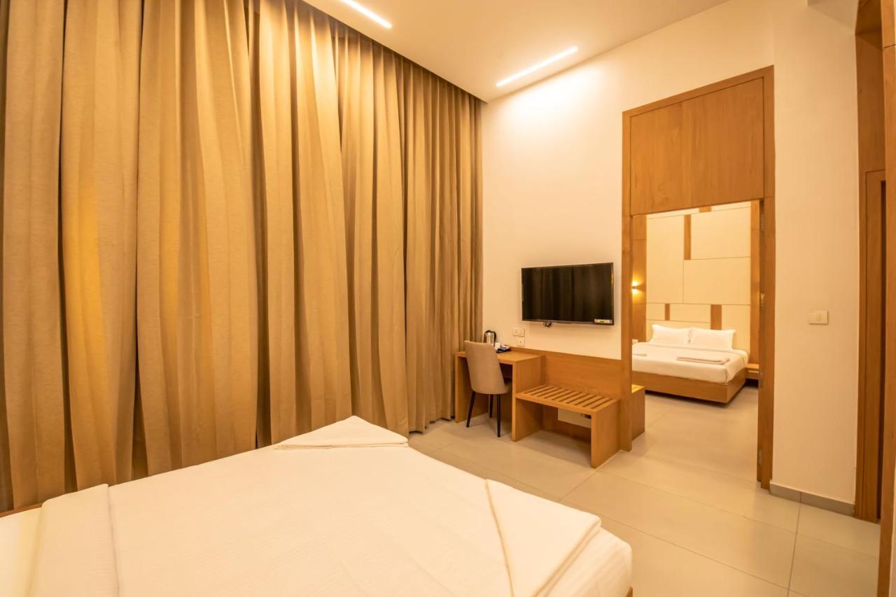 Hotel Rathna Residency - Near Us Consulate à Chennai Extérieur photo