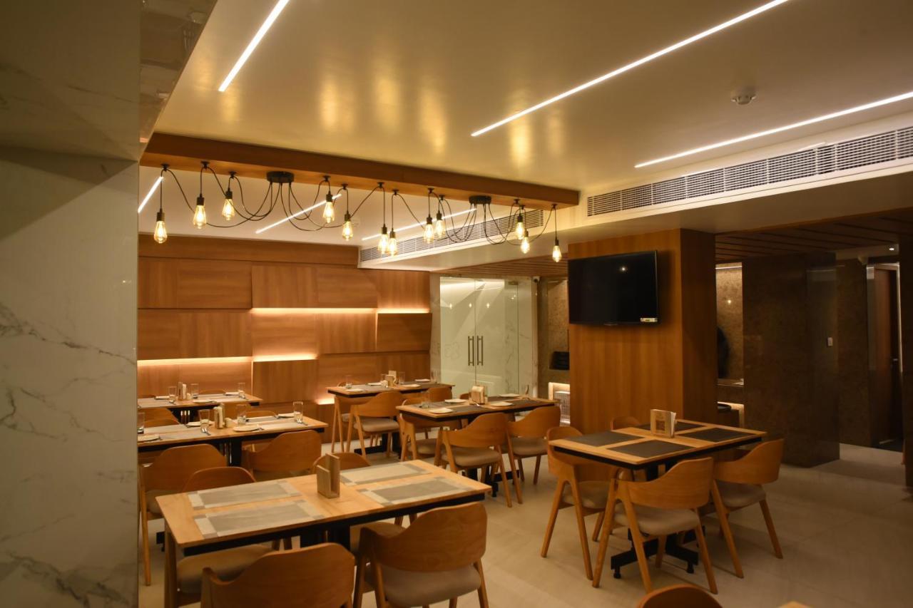 Hotel Rathna Residency - Near Us Consulate à Chennai Extérieur photo